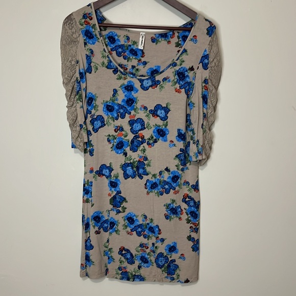 Free People floral print lace sleeve dress - Picture 2 of 9